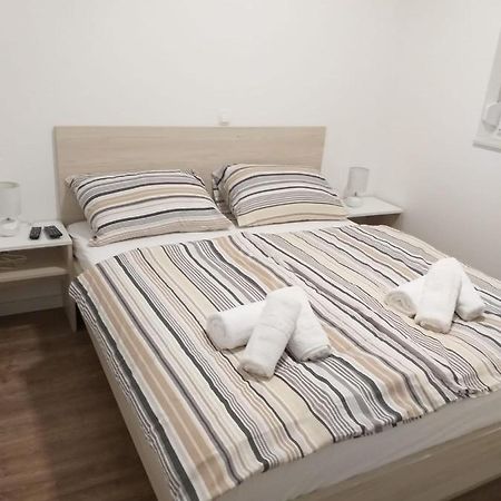 Apartman Iva Šibenik Екстериор снимка